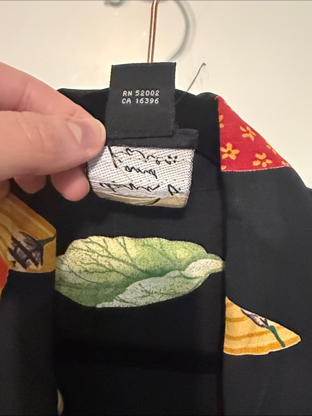 Black Short-Sleeve Button-Down Shirt with Yellow Floral & Multicolor Hat Print - Picture 3 of 8